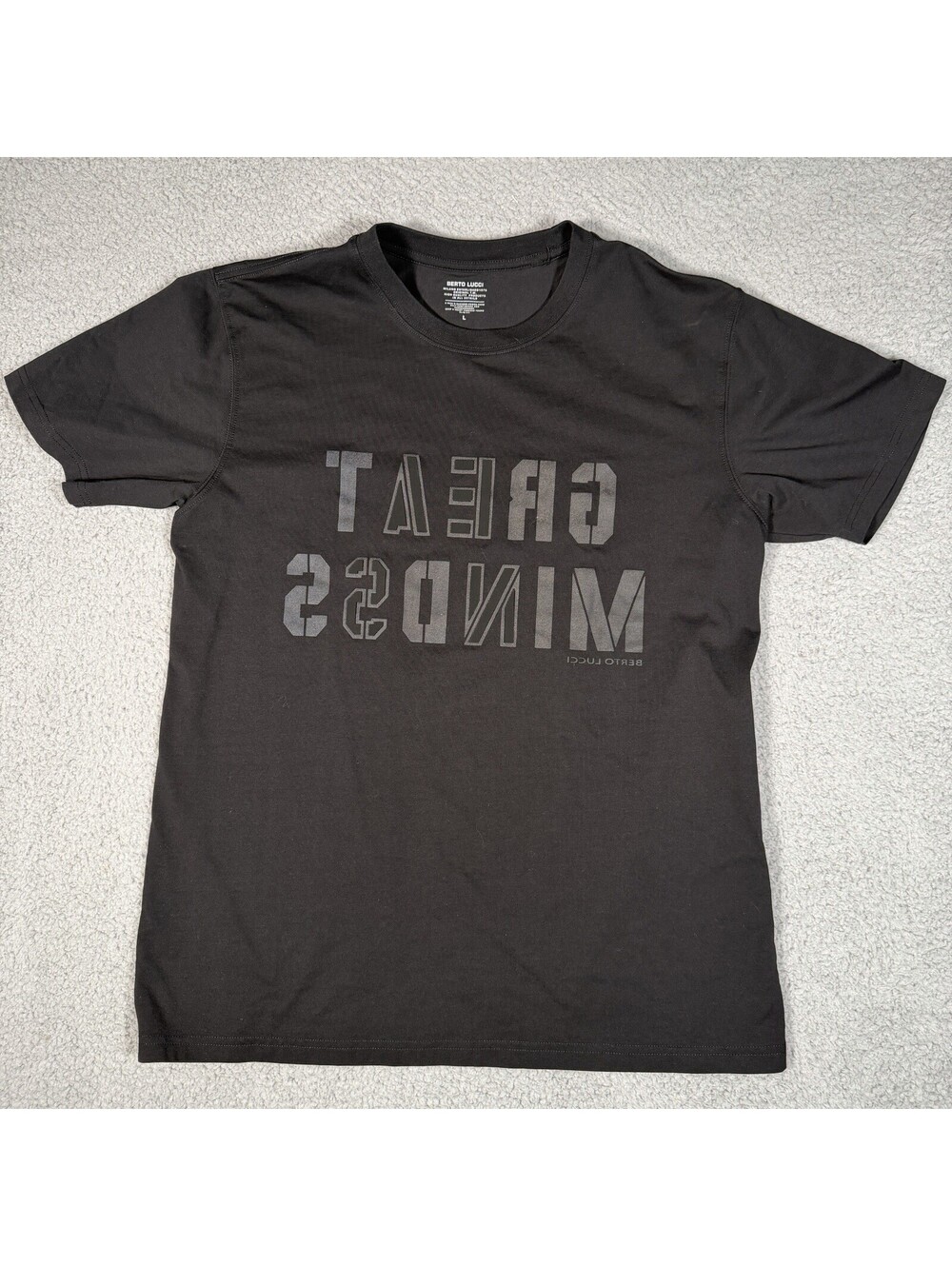 Berto Lucci Great Minds Graphic T-Shirt Crew Neck Large Black Cotton Blend
